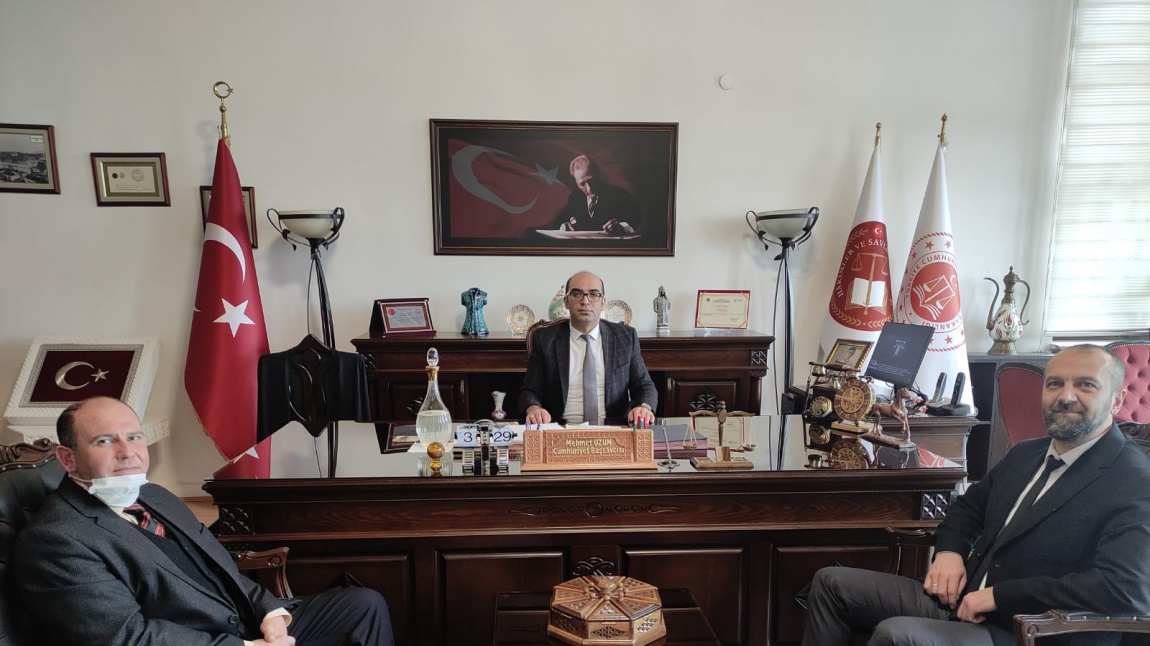 Okulumuz Cumhuriyet Başsavcısı  Mehmet UZUN'u ziyaret etti.