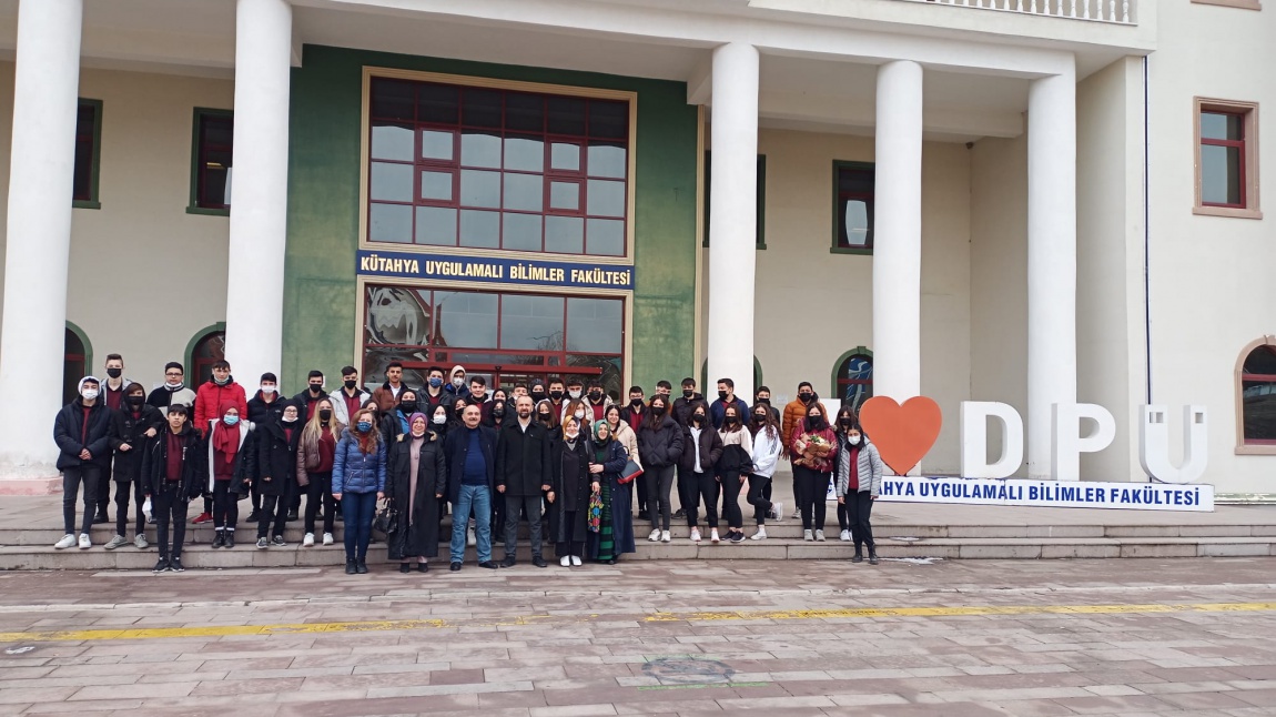 Muhasebe ve Finansman Bölümü Öğrencilerimiz Dumlupınar Üniversitesi'ni Ziyaret Etti.